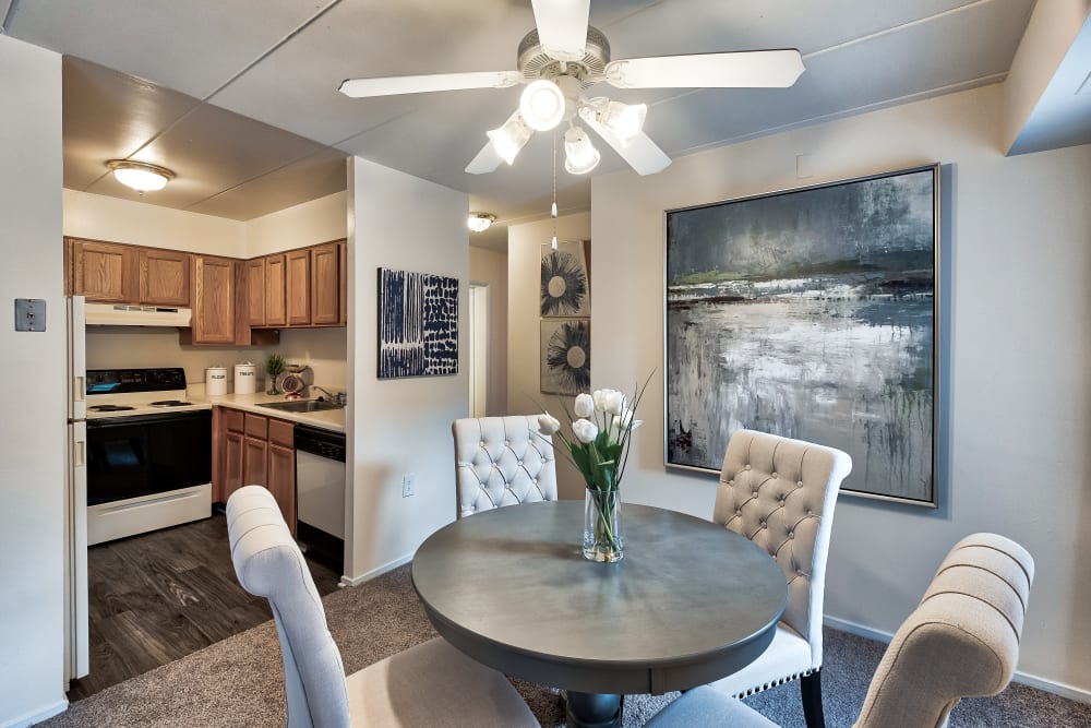Photos Of Parkway Apartments In Williamsburg Va