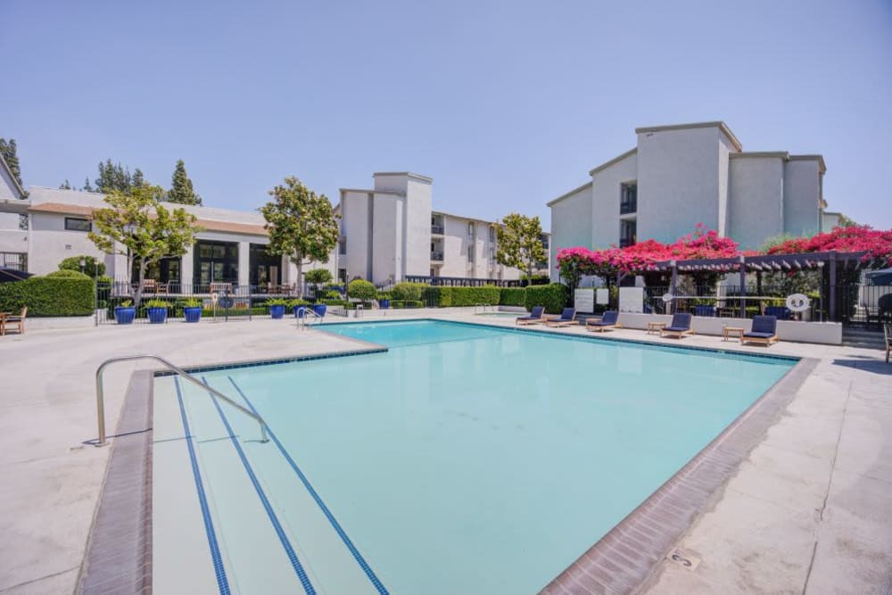 Large outdoor swimming pool at The Villas at Woodland Hills in Woodland Hills, CA
