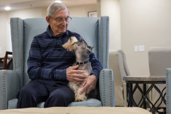 Pet-Friendly Memory Care in Dallas, TX