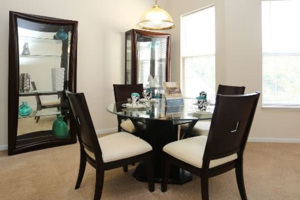 Dining Area at The Landings Apartments in Clifton Park, New York