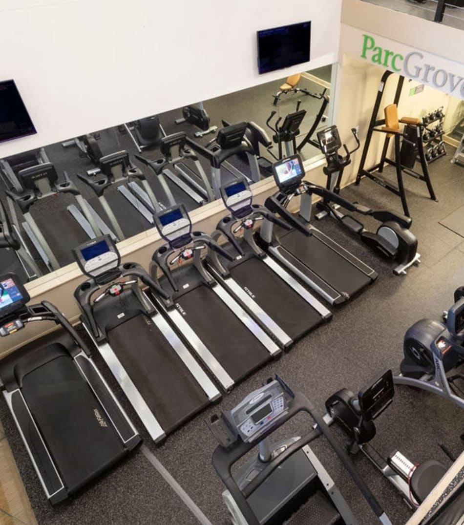 Big cardio area with lots of machines to pick from in the fitness center at Sofi Belmar in Lakewood, Colorado