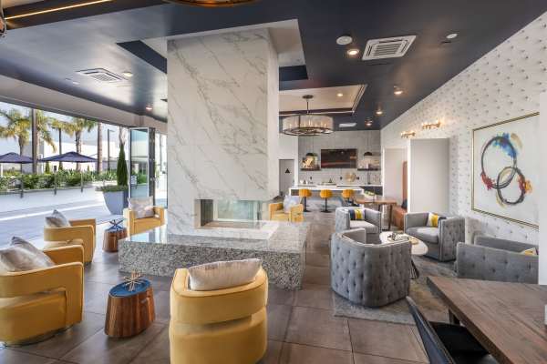 Acacia Capital has years of hands-on experience in the real estate marketplace