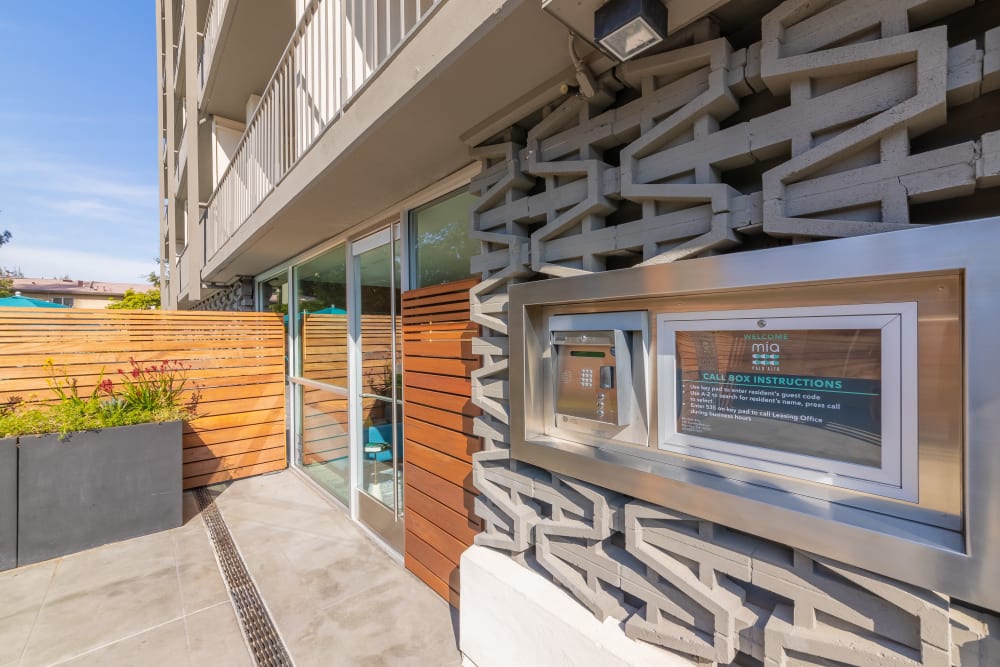 Luxury entryway at Mia in Palo Alto, California