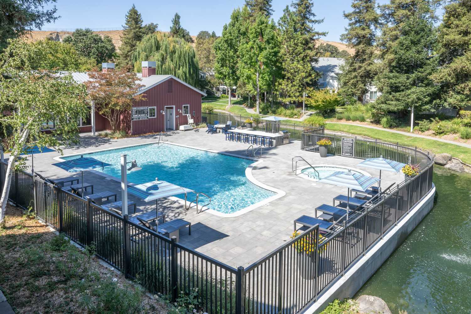 Swimming pool at Cotton Wood Apartments in Dublin, California
