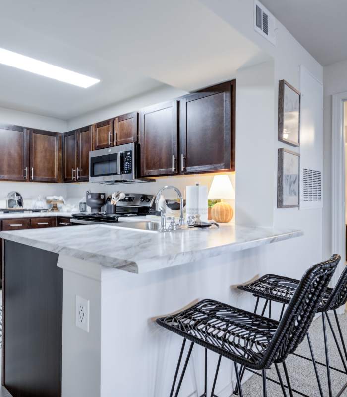 Apartments in Yukon, OK w/ a Swimming Pool