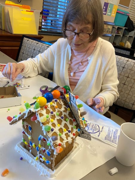Tacoma (WA) residents made gingerbread houses and broke out all the stops.