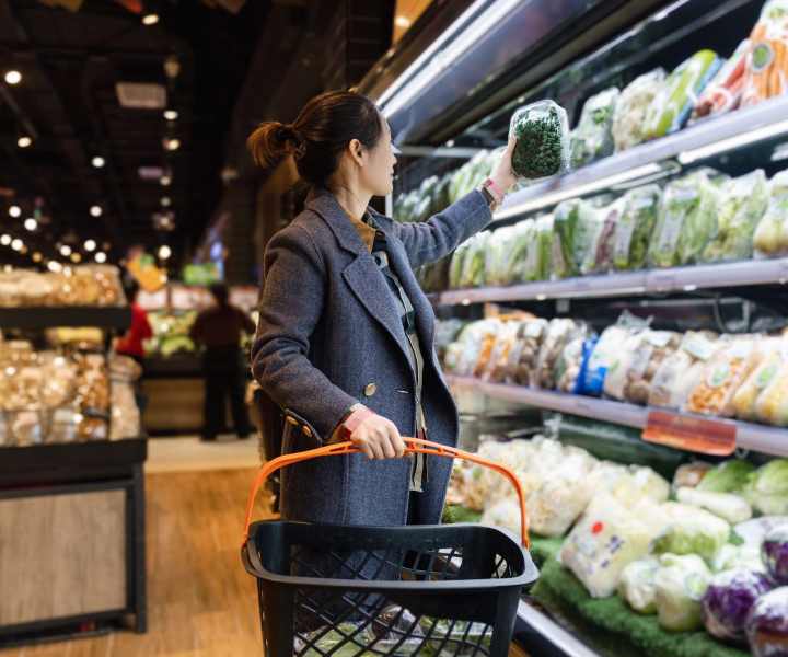 Resident shopping near Park on Gilder Creek in Mauldin, South Carolina