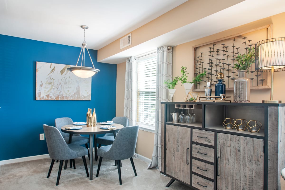 Dining area at Montgomery Manor Apartments & Townhomes in Hatfield, Pennsylvania
