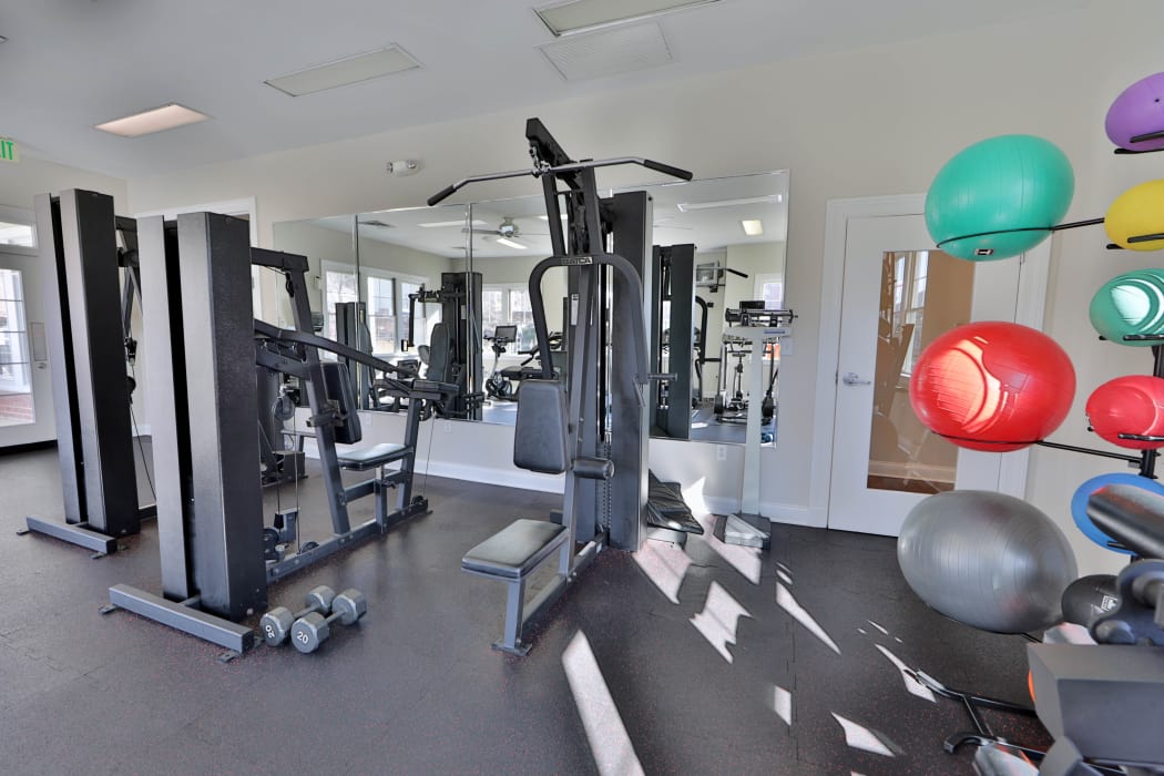 Fitness center at Silver Spring Station Apartment Homes in Baltimore, MD