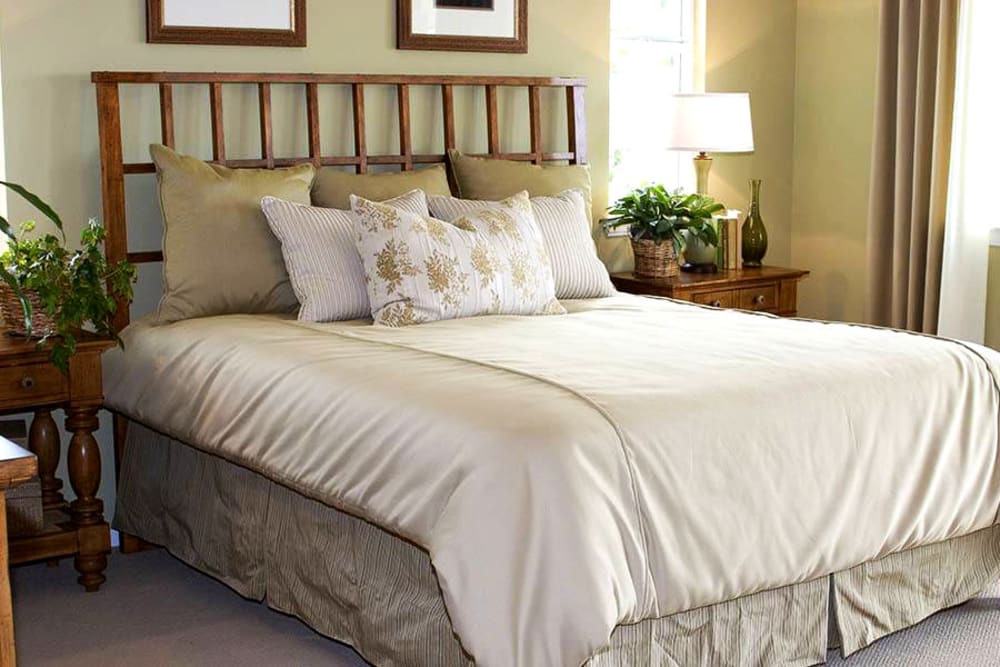 A spacious bedroom at Rosewood Estates in Cobourg, Ontario
