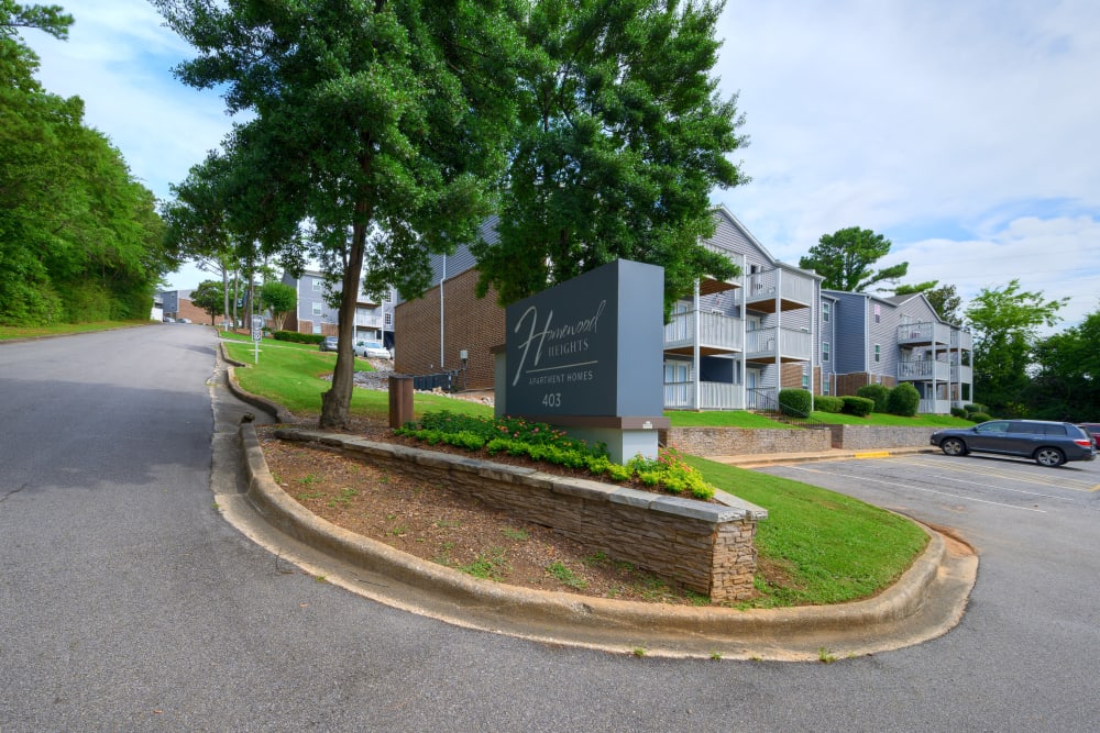 Birmingham, AL Apartments near Glen Iris Homewood Heights