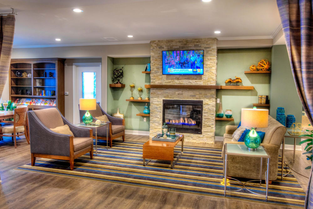 Relaxing Avenida Partners, LLC lounge