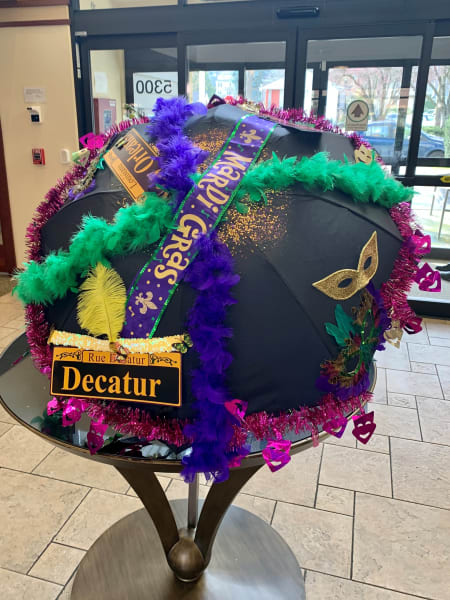 The University (WA) went all out with their Mardi Gras decorations.