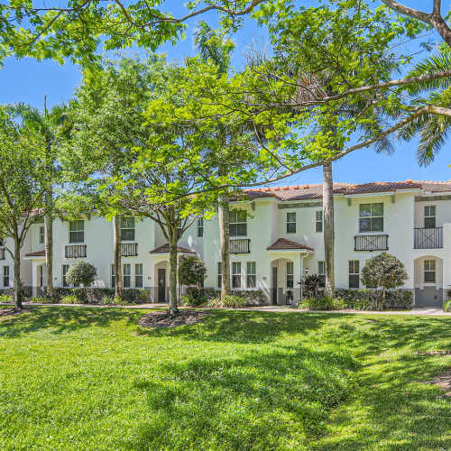 Beautiful landscaping at Solero at Plantation in Plantation, Florida Solero at Plantation in Plantation, Florida