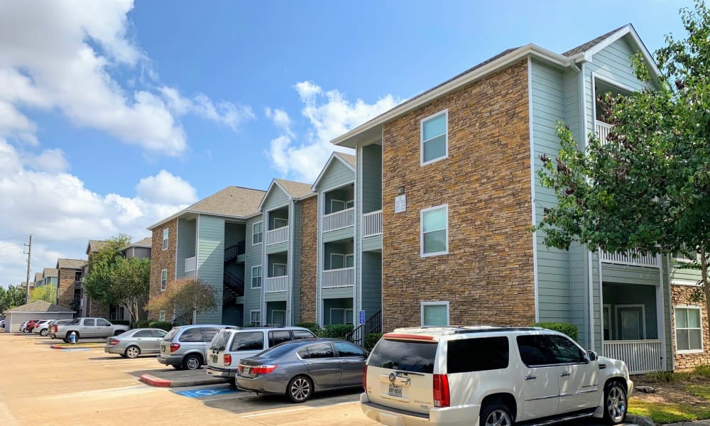 Exterior of Cornerstone Ranch Apartments in Katy, Texas
