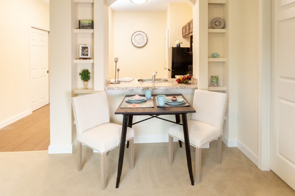 Eat in table in apartment at The Harmony Collection at Roanoke - Assisted Living in Roanoke, Virginia