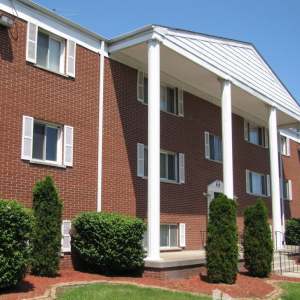 Apartment building at Mount Vernon Arms Apartments in Merrillville, Indiana