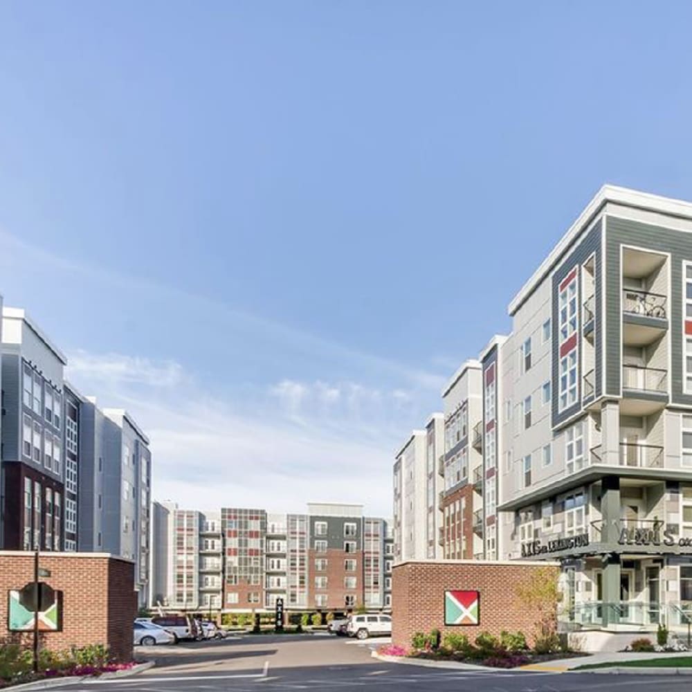 Exterior of apartment building at Axis on Lexington in Louisville, Kentucky