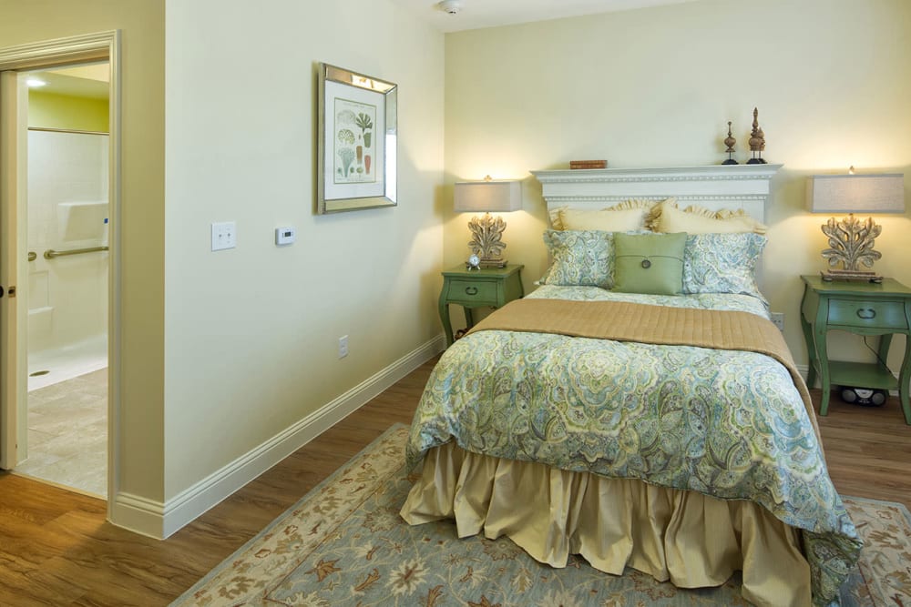 Spacious bedroom at The Village of Meyerlandin Houston, Texas