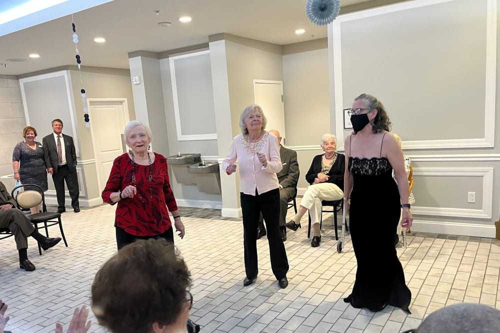 Residents dancing at The Pinnacle in Plymouth Meeting, Pennsylvania