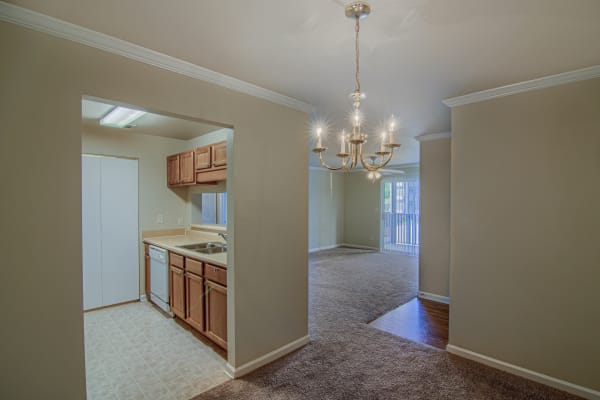 Dining room at Lancaster Place in Calera, Alabama