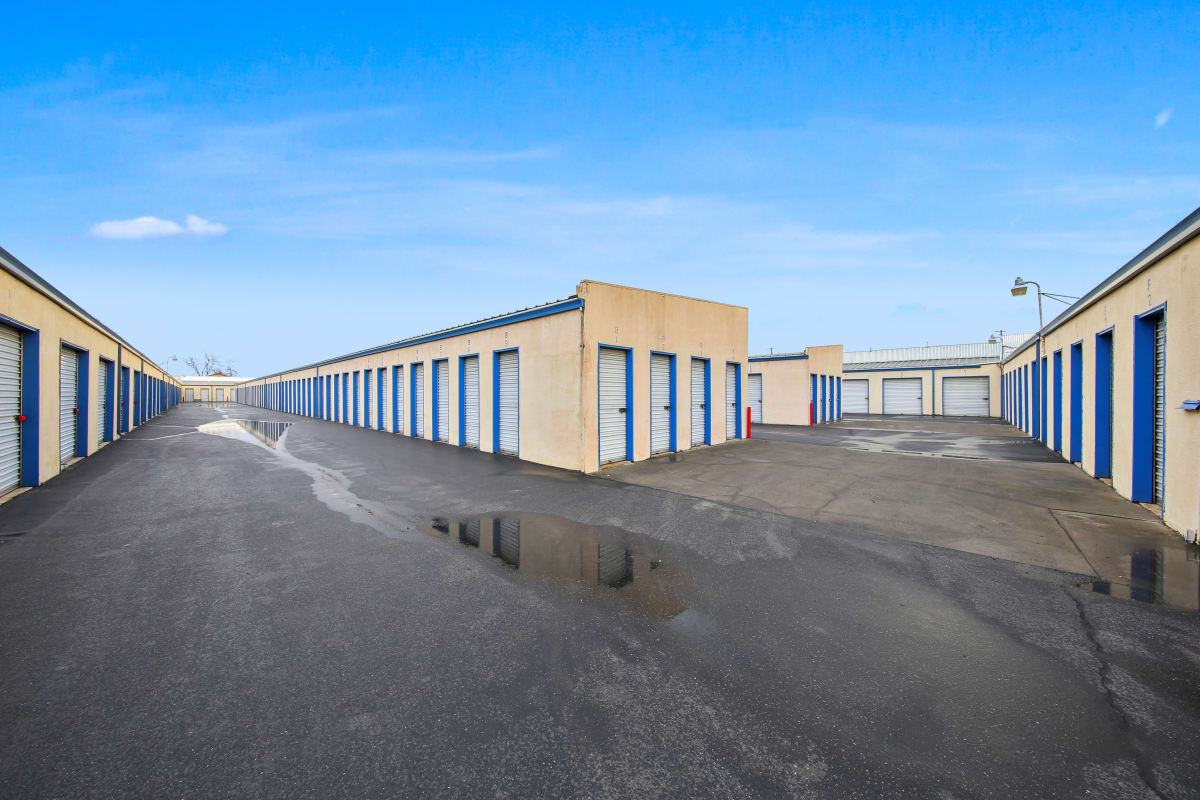 Wide driveways for loading outdoor units at Storage Star - Downtown Modesto in Modesto, California