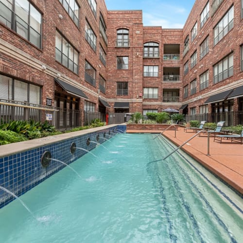Pool at Marquis Lofts on Sabine in Houston, Texas