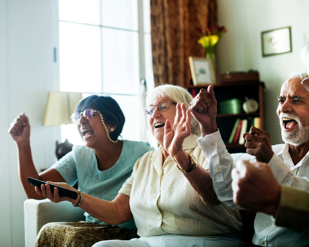 Residents cheering at Governor's Pointe in Mentor, Ohio