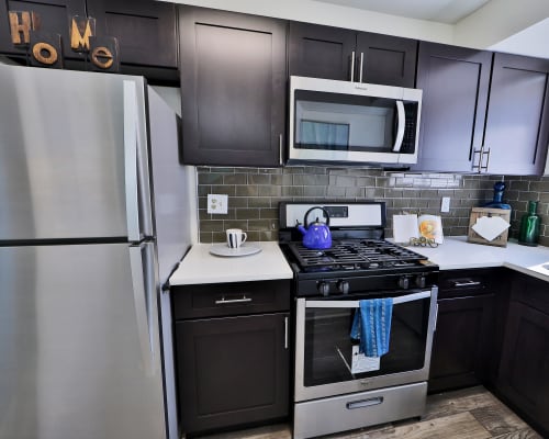 View floor plans at Lynbrook at Mark Center Apartment Homes in Alexandria, Virginia