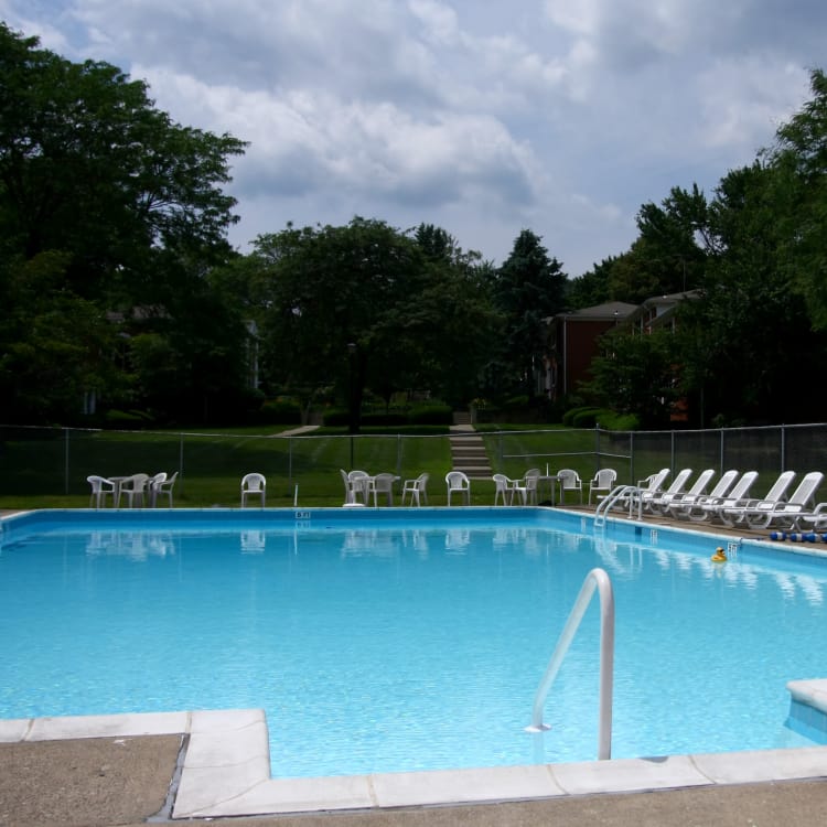 Pool at Center Grove Village