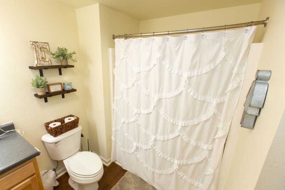 Spacious Bathroom at Columns in Bowling Green, Kentucky