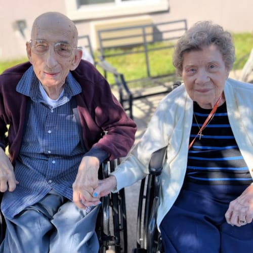 A resident at Oxford Glen Memory Care at Sachse in Sachse, Texas