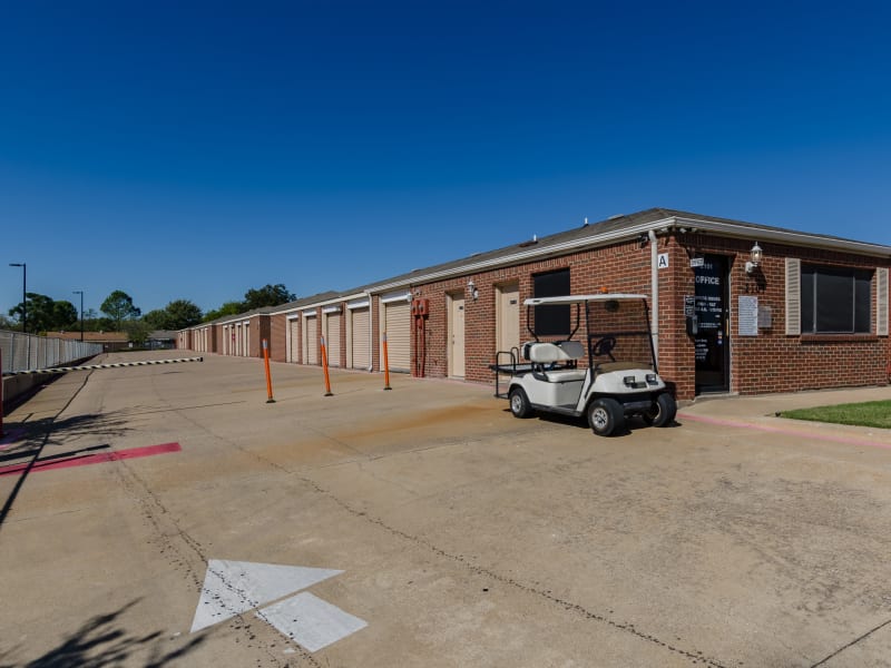 An exterior view of the office and storage units at U-Stor First St. in Garland, Texas