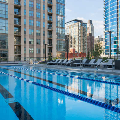 Picturesque swimming pool at Exhibit On Superior in Chicago, Illinois