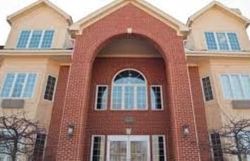 Link to Glen Oaks Health Campus's Senior Living at Forest Ridge location