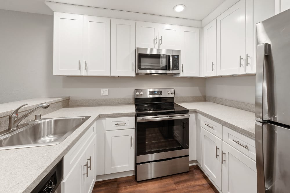 Apartment kitchen at Summerhill Terrace Apartment Homes in San Leandro, California