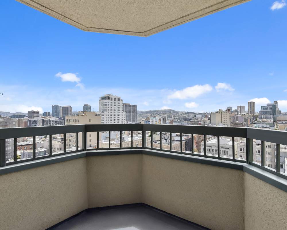 Amazing view of the city from a patio at Tower 737 Condominium Rentals in San Francisco, California