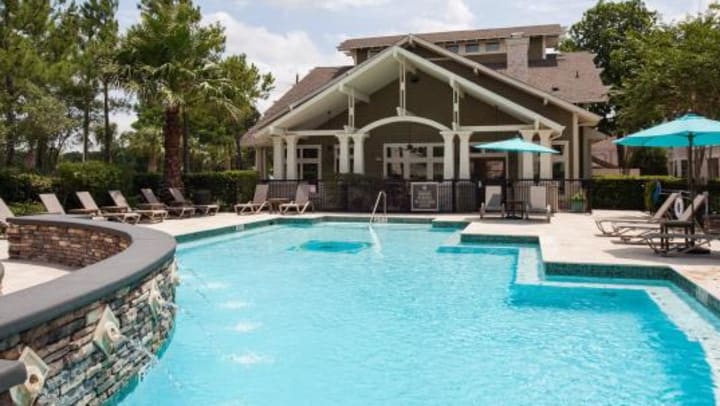 American Landmark Apartments Acquires Two Multifamily
