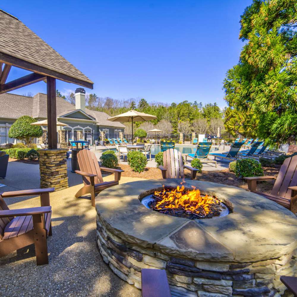 Community grill oven with seating at Avonlea Highlands in Cartersville, Georgia