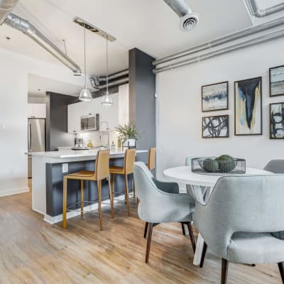 Luxury dining room at 17th Street Lofts in Atlanta, Georgia