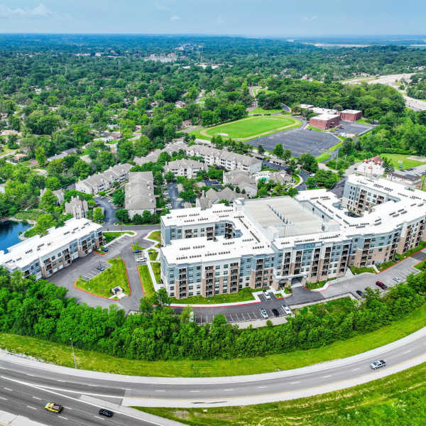 Explore the neighborhood around Neo Vantage Point in Maryland Heights, Missouri.