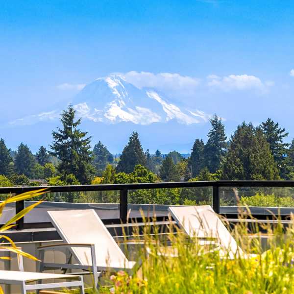 Explore the neighborhood around Sixth & Alder Apartments in Tacoma, Washington