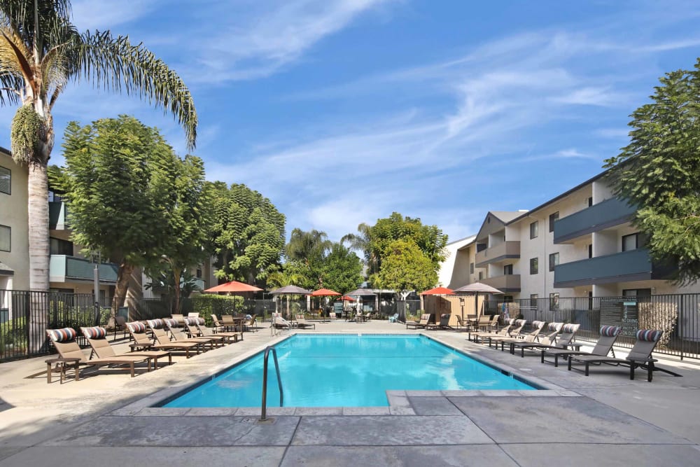 Resort-style swimming pool at Haven Warner Center in Canoga Park, California