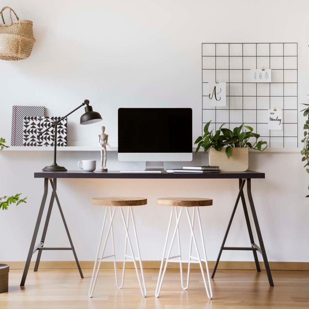 Work and study table at Bana At Tujunga in Tujunga, California