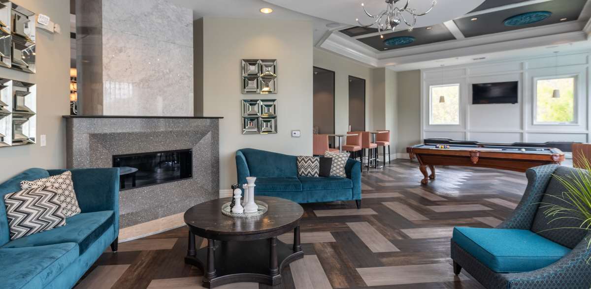 Spacious clubhouse lounge area at Attain at Quarterpath, Williamsburg, Virginia