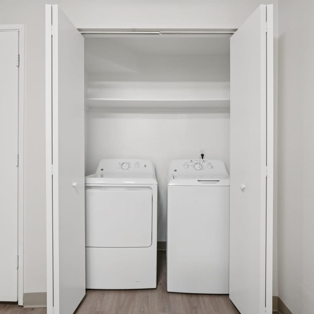 Washer & Dryer at Arnada Pointe in Vancouver, Washington