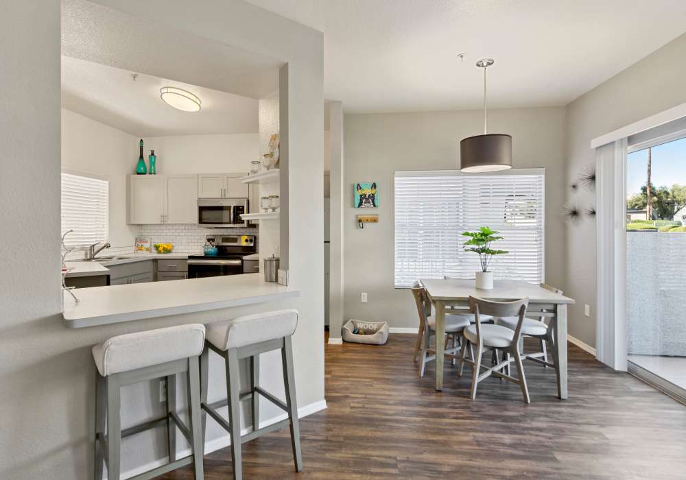 Open concept living spaces at Luxe @ Ocotillo in Chandler, Arizona