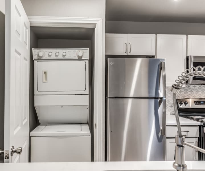 Quartz unit at Warwick at Westchase in Houston, Texas