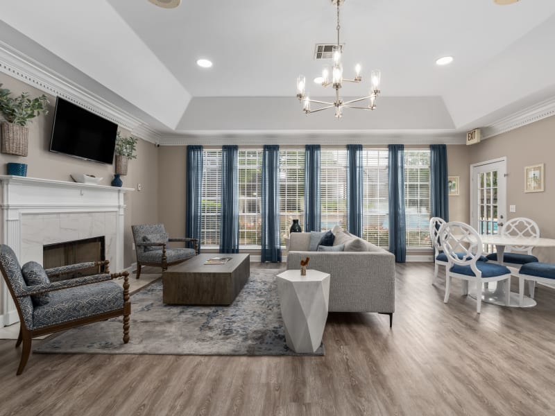 Lounge seating in the community clubhouse at Arbor Gates in Mobile, Alabama 