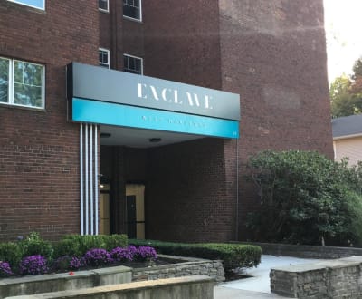 Enclave West apartments in West Hartford, Connecticut